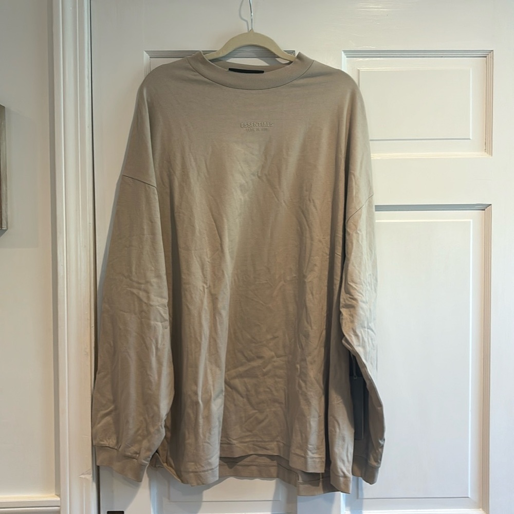 Essentials long sleeve T